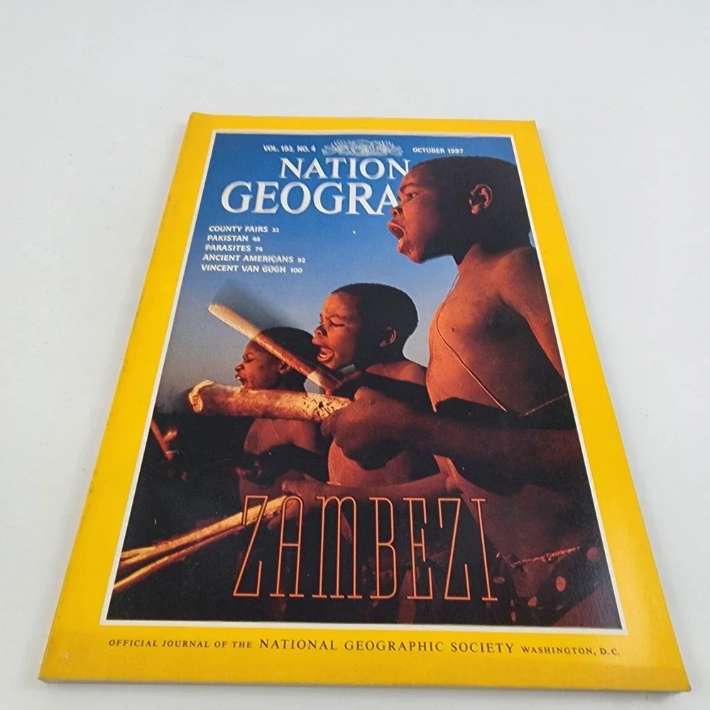 National Geographic Magazine October‎ 1997 No Insert